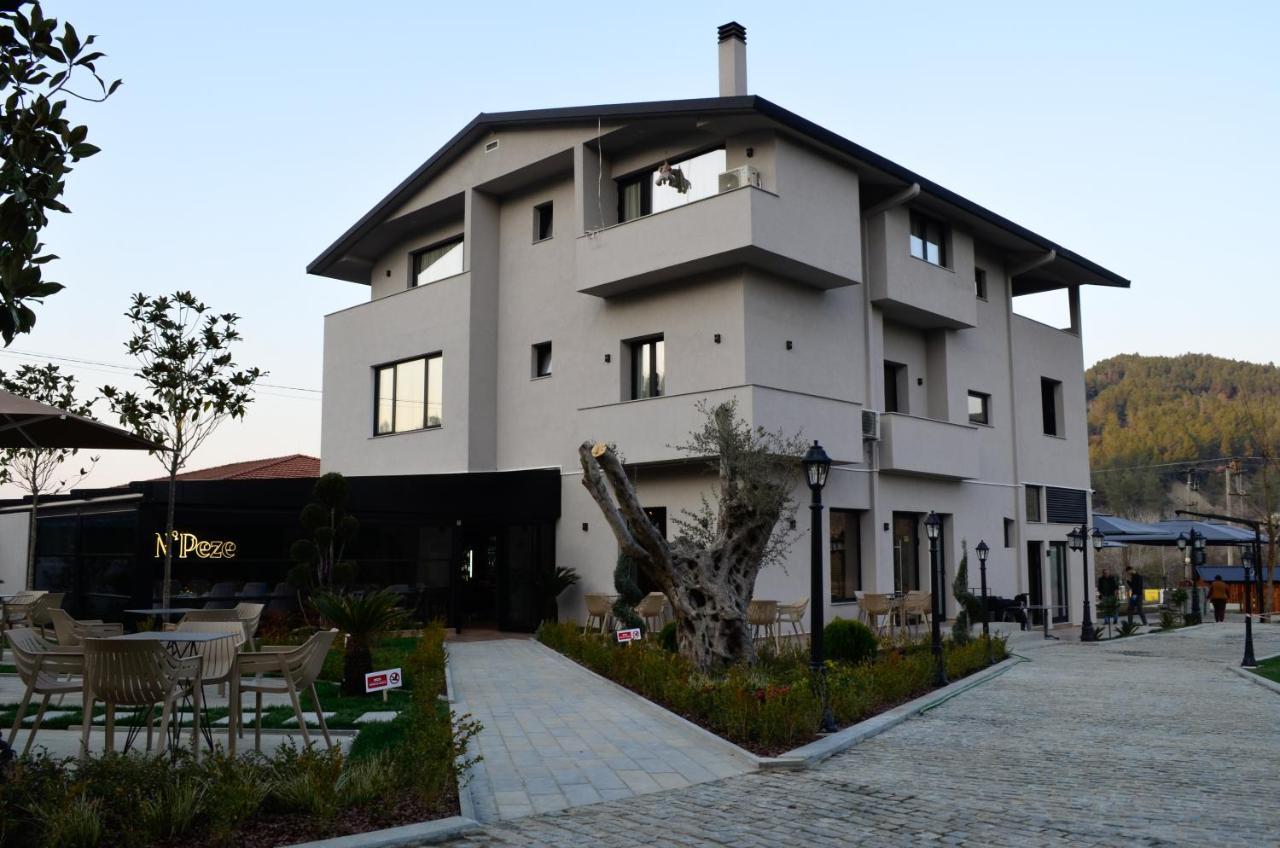N'Peze Hotel Ljaknasi Exterior foto